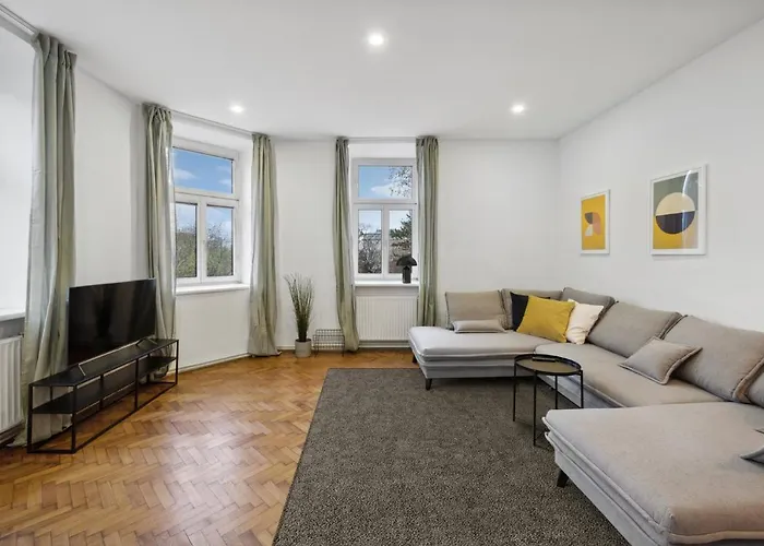 Big Spacious Central Apartment In Vienna